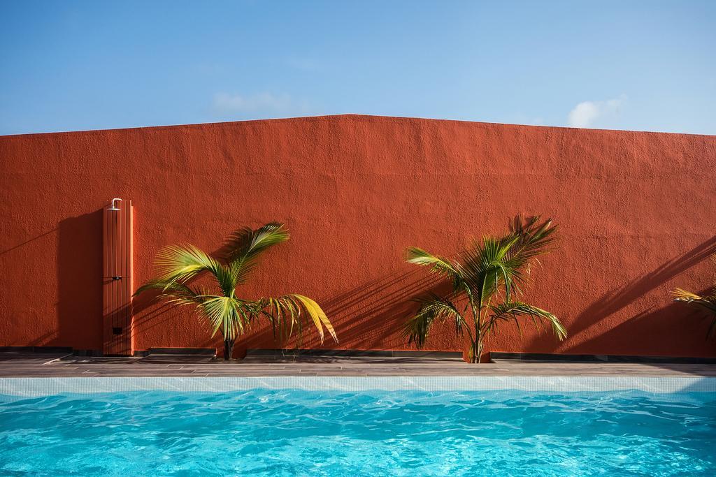 Hotel Maison Rouge Cotonou Exterior foto