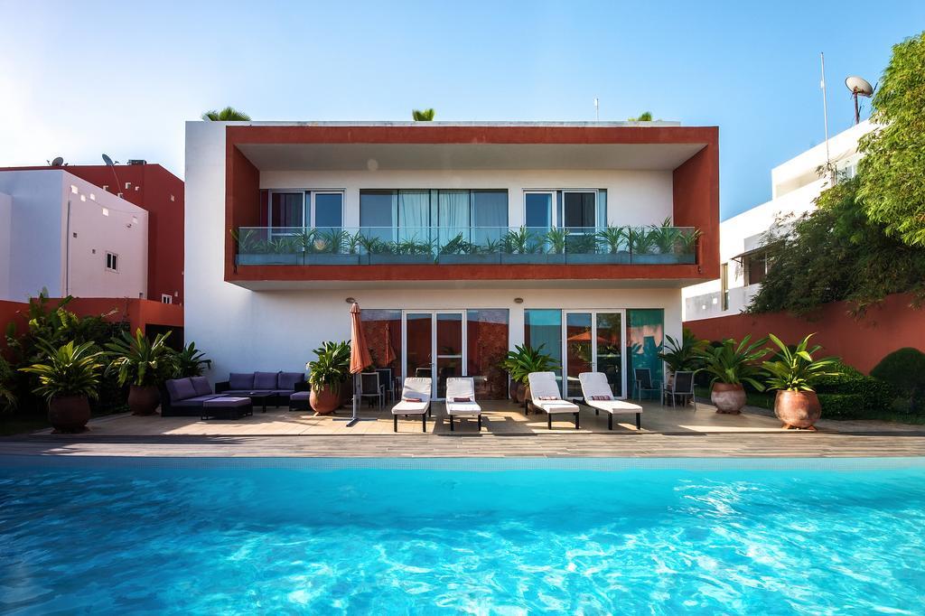 Hotel Maison Rouge Cotonou Exterior foto